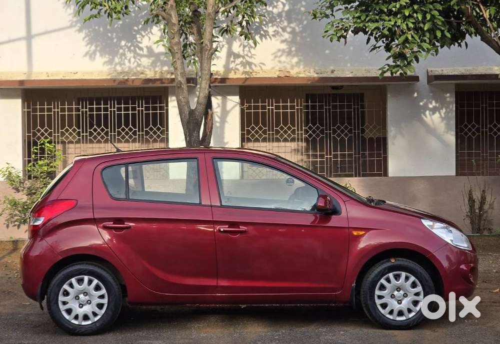 Hyundai I20 Magna, 2011, Petrol