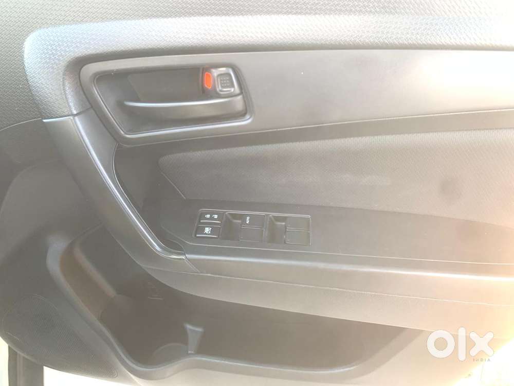 Maruti Suzuki Vitara Brezza 1.5 Vxi, 2022, Petrol