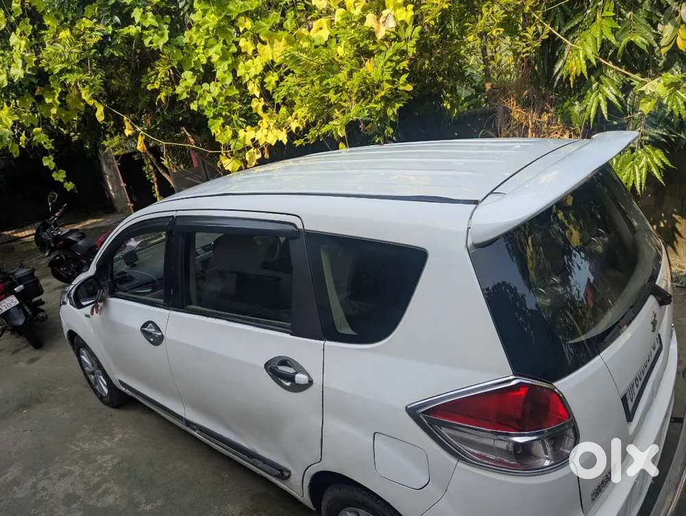 Maruti Suzuki Ertiga 2015