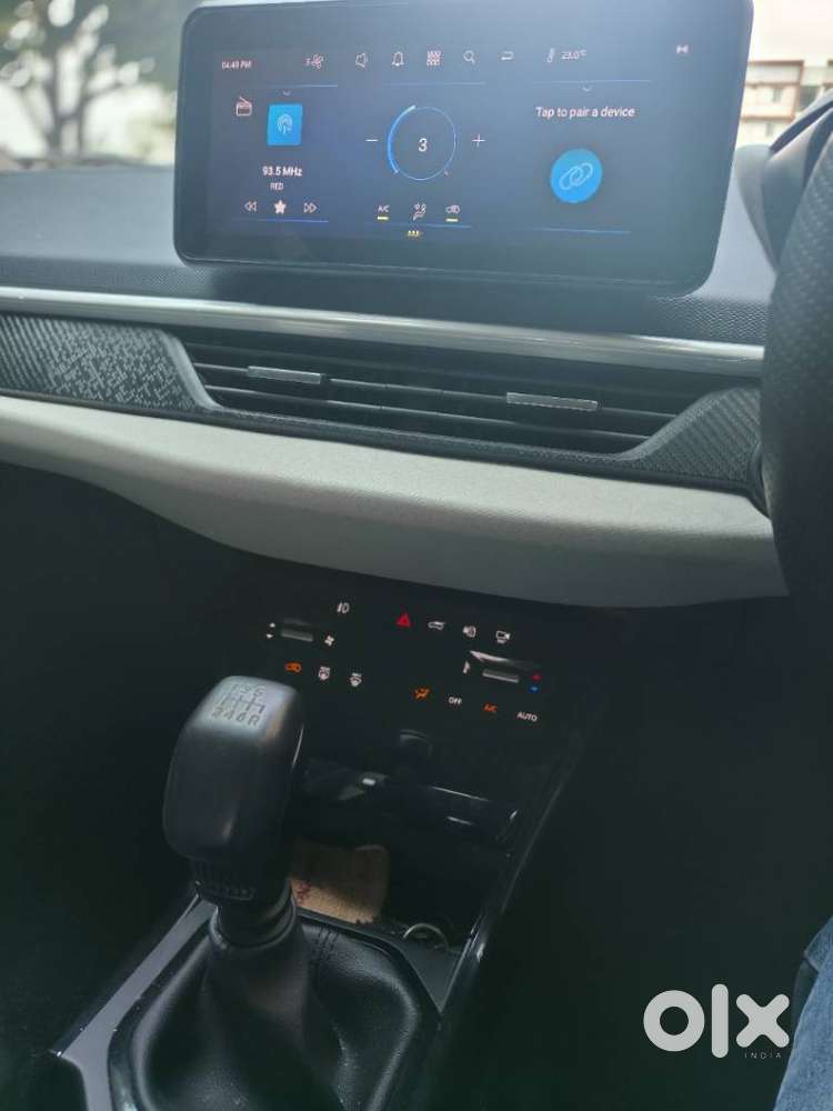 Tata Nexon Creative Plus 1.2 Revotron Petrol 6 Mt, 2025, Petrol