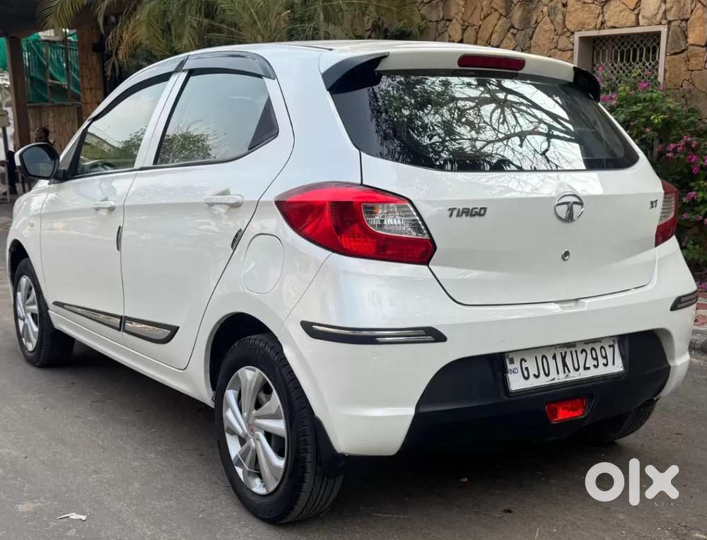 Tata Tiago 1.2 Revotron Xt Option, 2019, Petrol