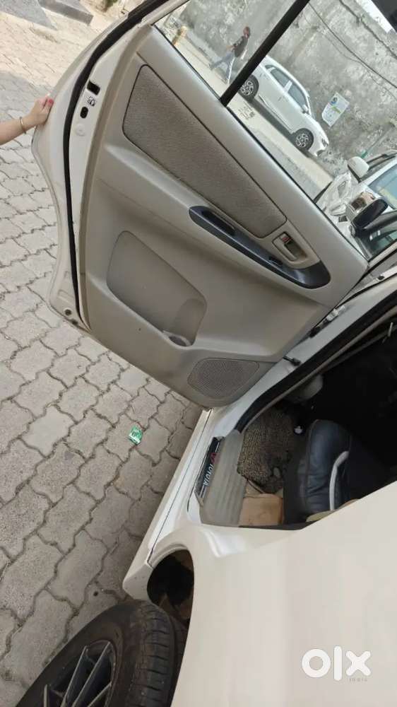 Toyota Innova G4 2014 Diesel Manual