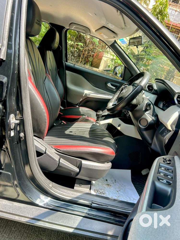 Nissan Magnite 1.0 Xv, 2021, Petrol