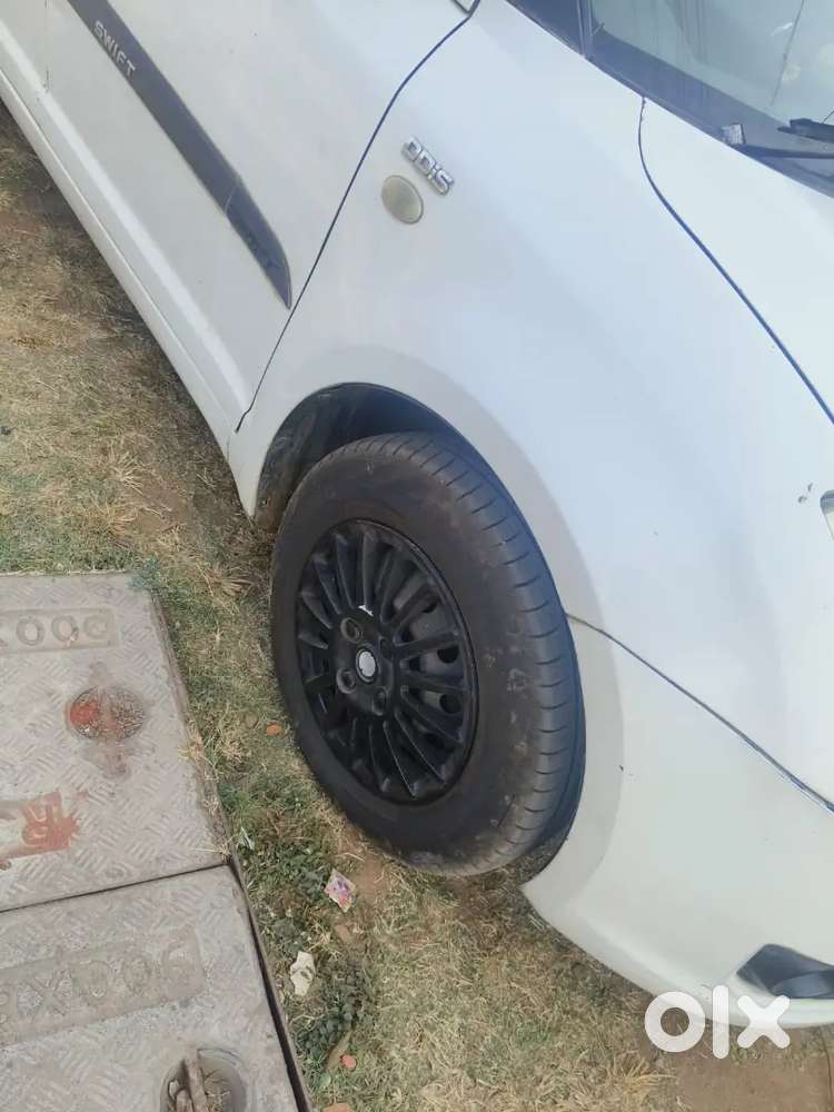 Swift Maruti 2011 Lxi Diesel Car