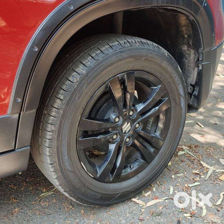 Maruti Suzuki Brezza Zxi Plus At, 2019, Diesel