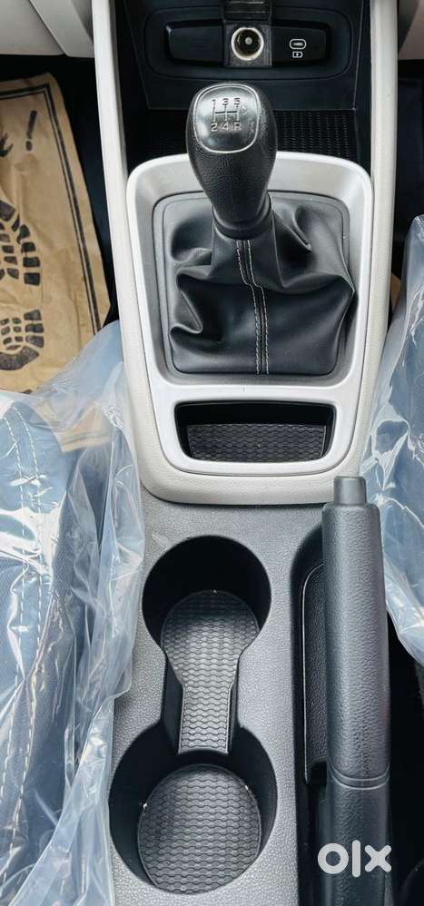 Hyundai Venue S 1.2 Petrol, 2025, Petrol