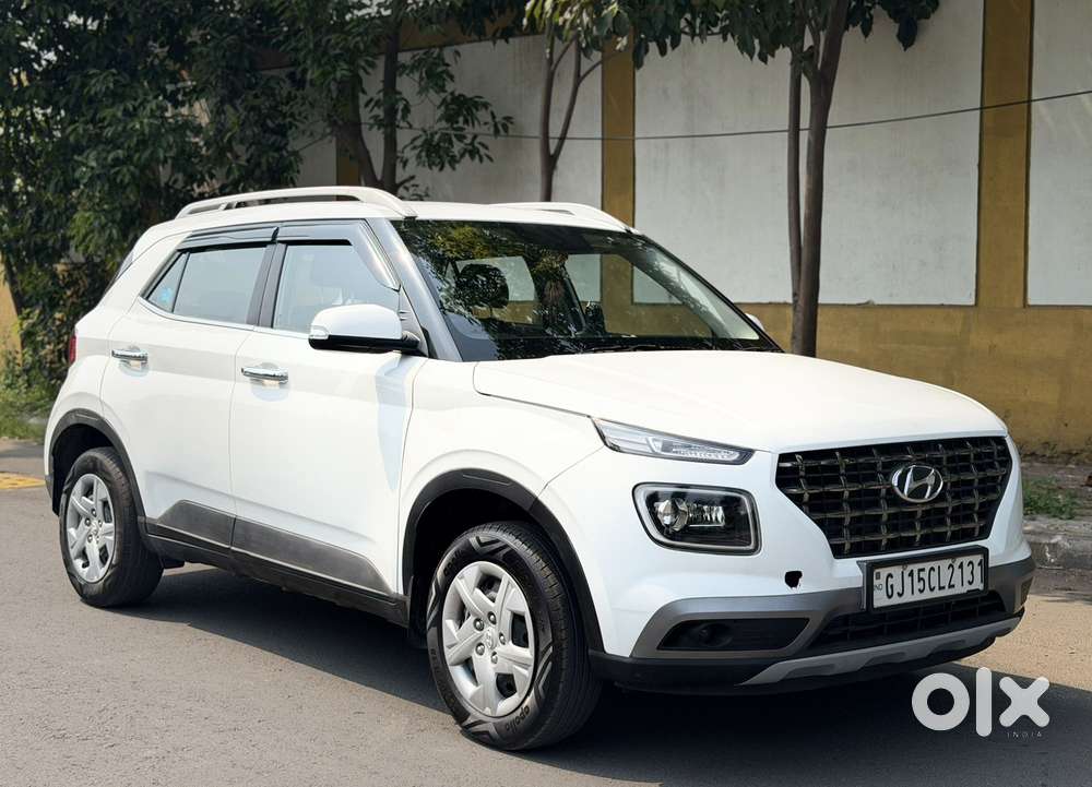 Hyundai Venue 1.2 S Plus, 2021, Petrol