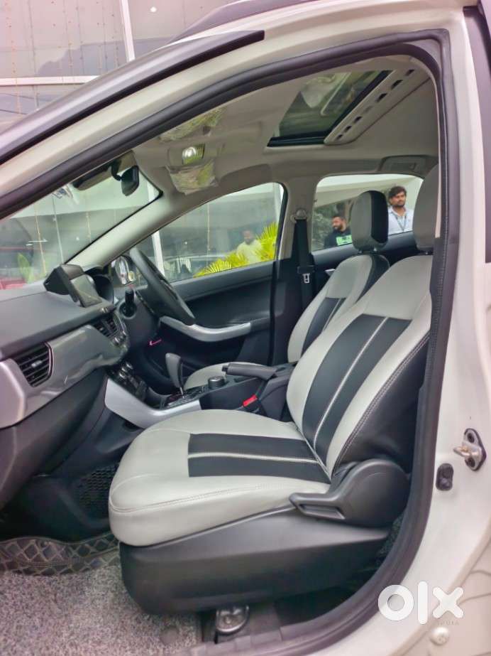 Tata Nexon 1.2 Revotron XMA AMT (S), 2020, Petrol