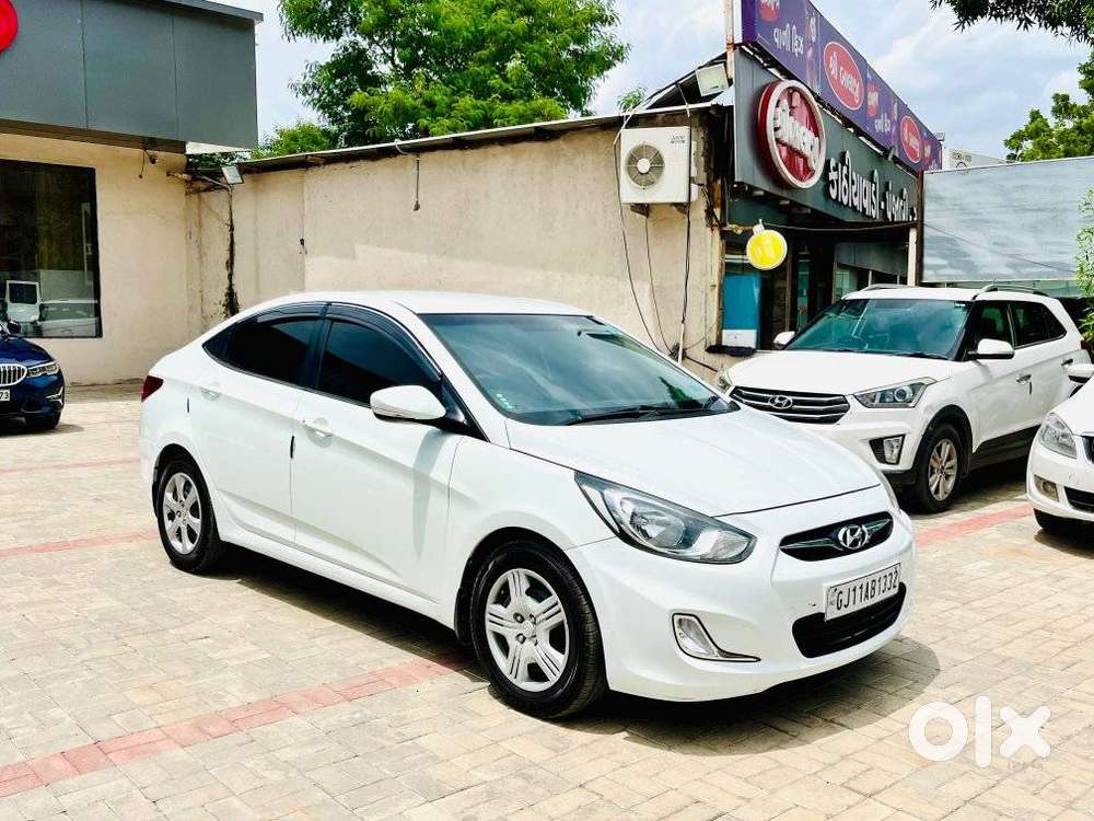 Hyundai Verna 1.6 Sx Vtvt, 2012, Petrol