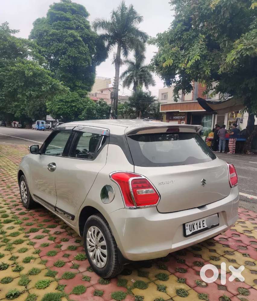 Maruti Suzuki Swift Vxi 2018