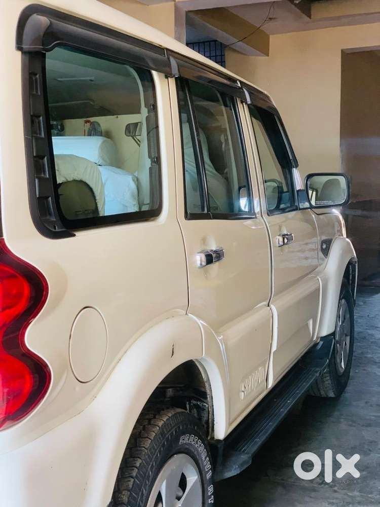 Mahindra Diesel Car 2022
