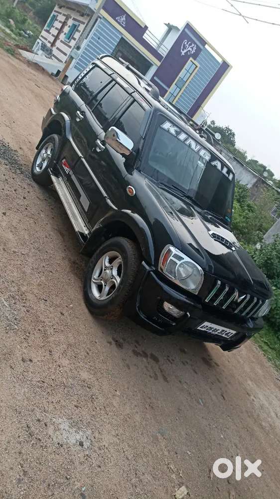Mahindra Scorpio 2010