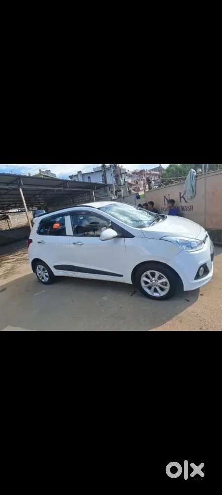 Hyundai Grand I10 2015 Petrol 38000 Km Driven