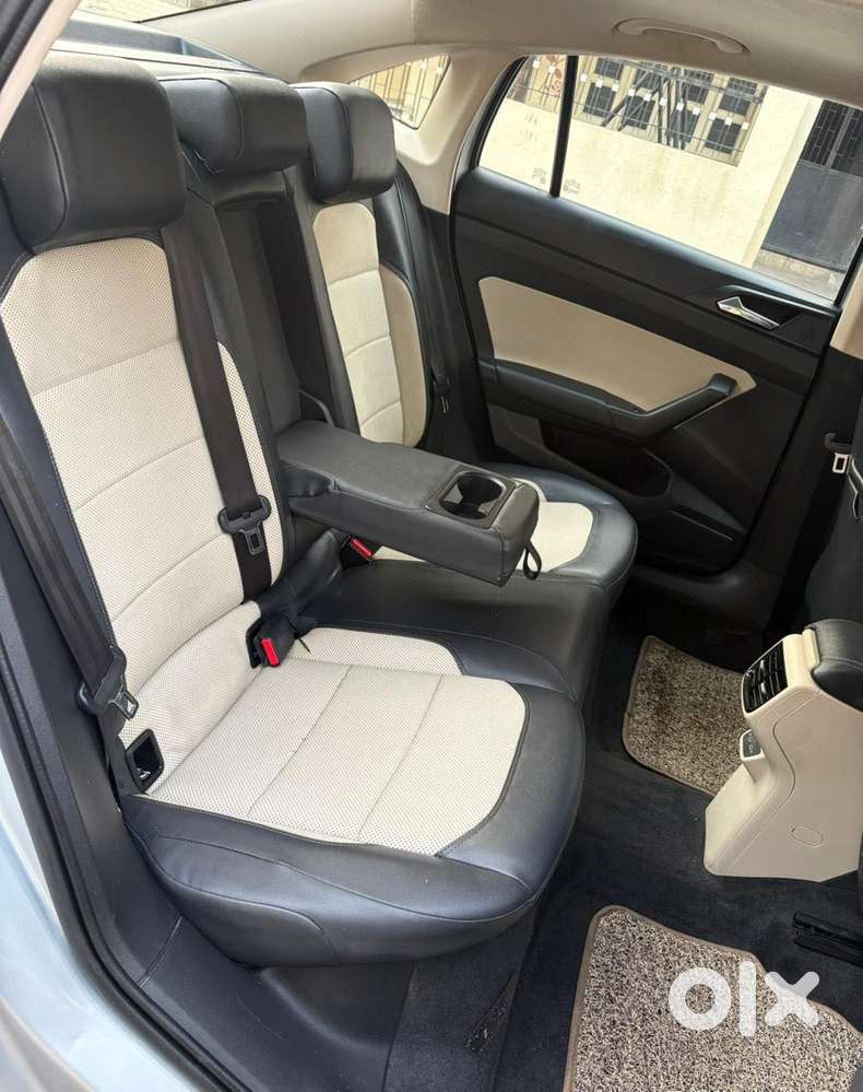 Skoda Slavia Style 1.0l Tsi At, 2022, Petrol