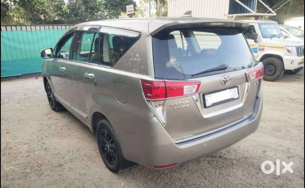 Toyota Innova Crysta 2017