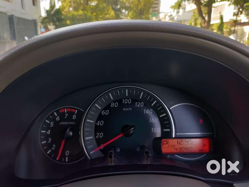 Nissan Micra Xv Cvt, 2015, Petrol