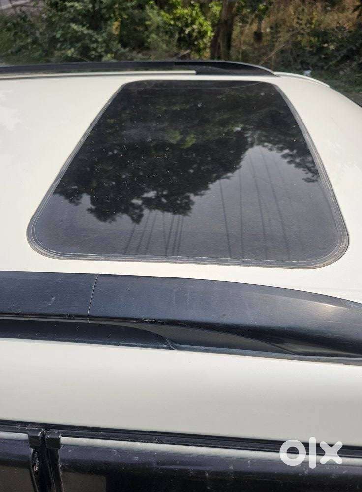 Mahindra Xuv300 W8 Option Diesel, 2022, Diesel