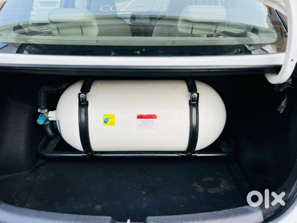 Hyundai Aura Sx 1.2 Cng, 2023, Cng & Hybrids