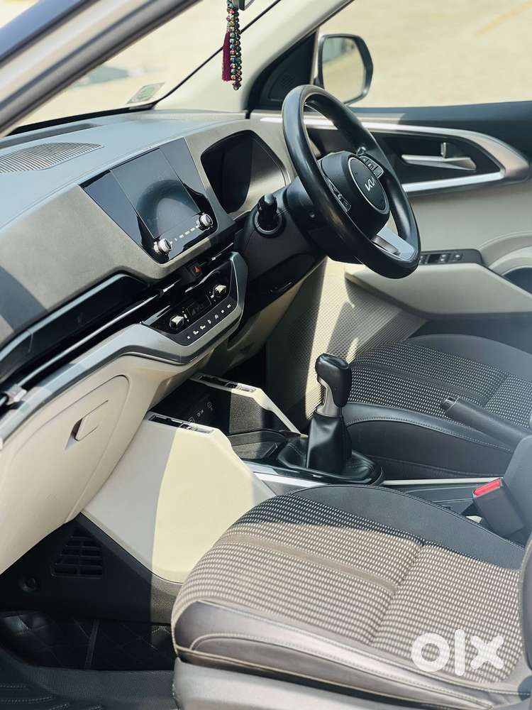 Kia Carens Prestige Plus Diesel, 2022, Diesel