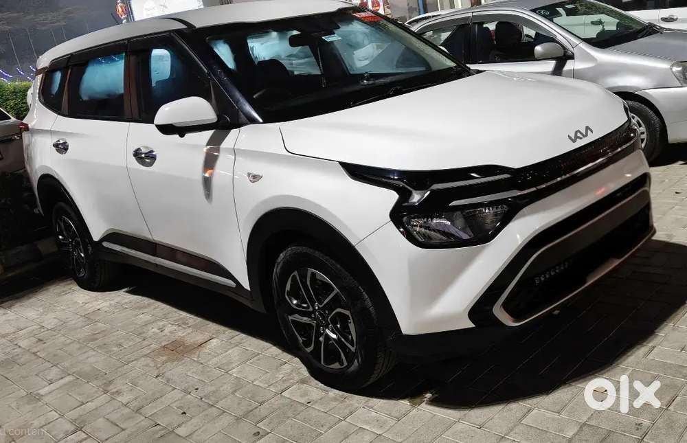 Kia Carens 2024 Diesel 46523 Km Driven
