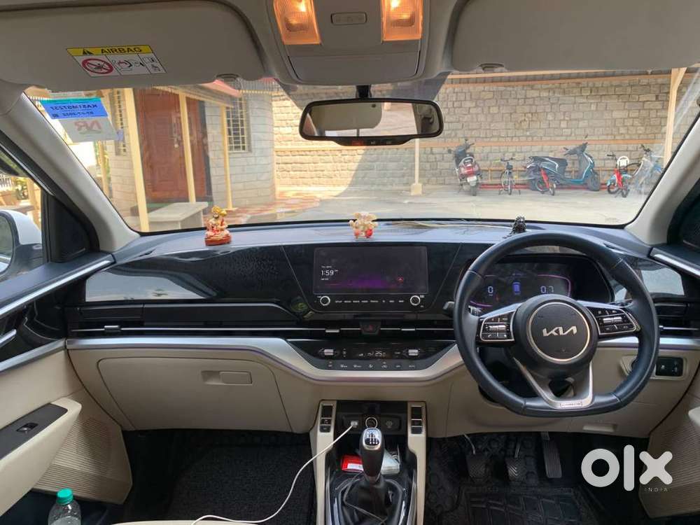 Kia Carens Luxury 2022