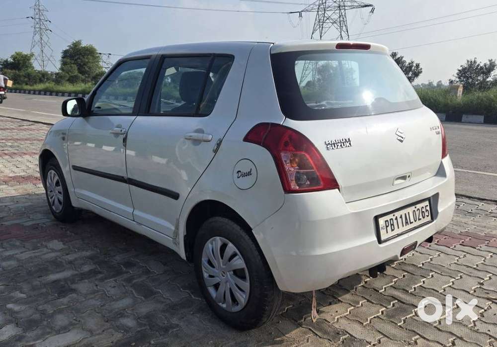 Maruti Suzuki Swift Vdi Bsiii, 2009, Diesel