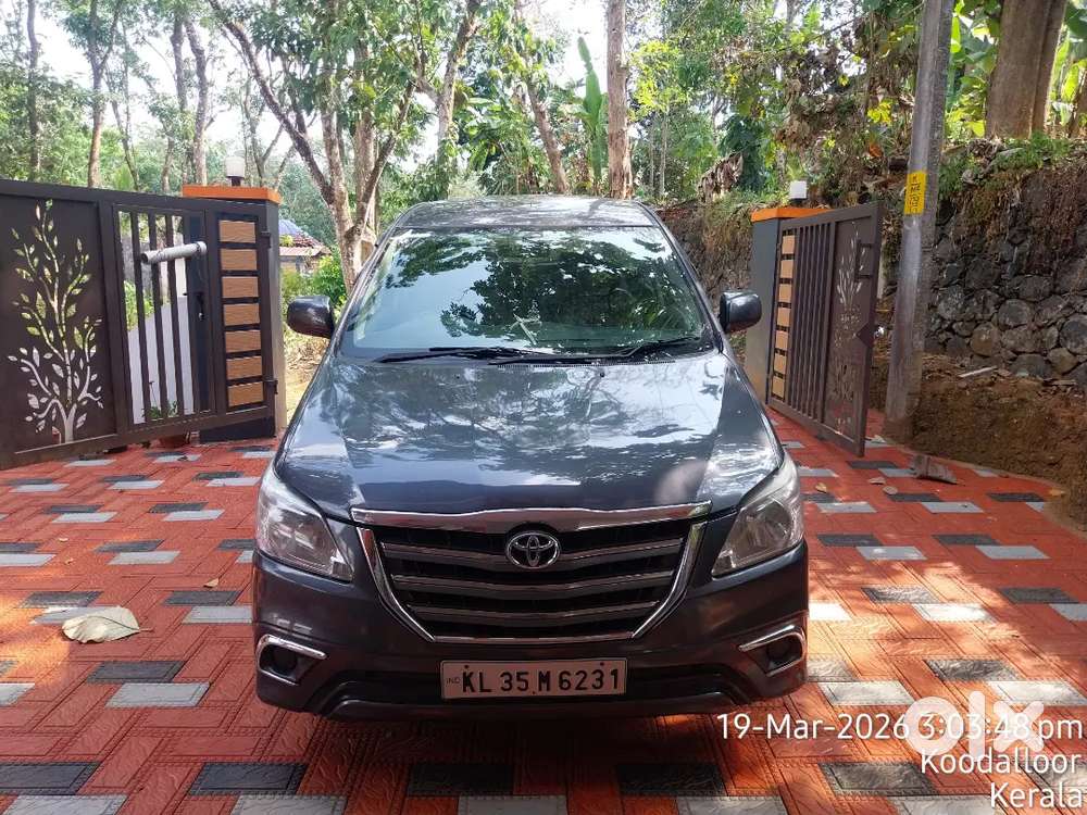 Toyota Innova 2016 Diesel Well Maintained