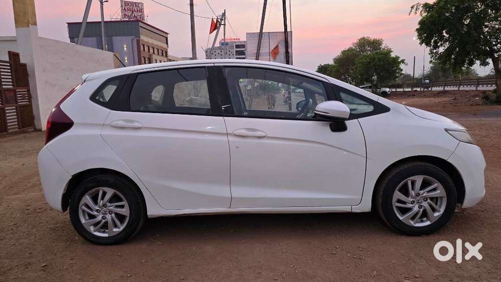 Honda Jazz V Cvt, 2015, Petrol