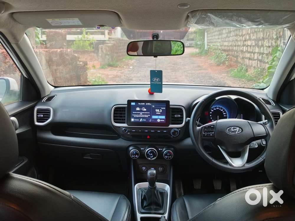 Hyundai Venue 1.2 S Plus, 2020, Petrol