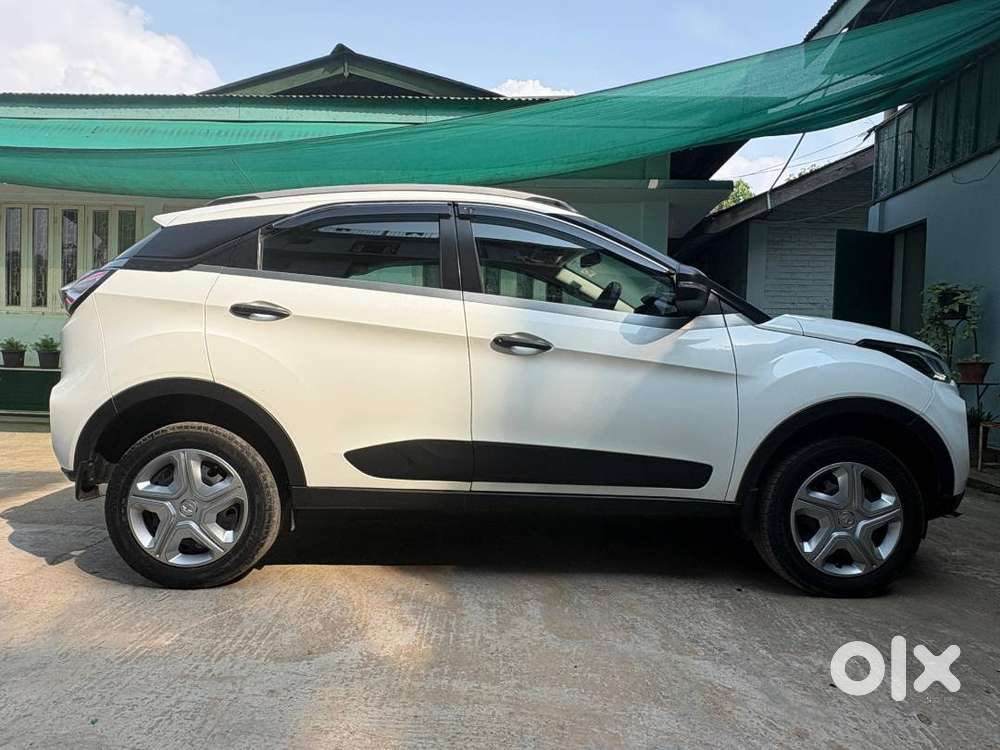 2022 Tata Nexon Xm Petrol  22,000 Km  Single Owner