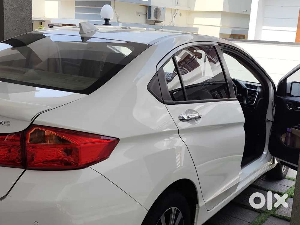 Honda City 2022 Petrol Well Maintained