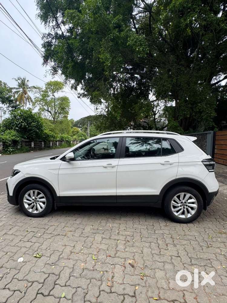 Volkswagen Petrol Automatic 2022 Car