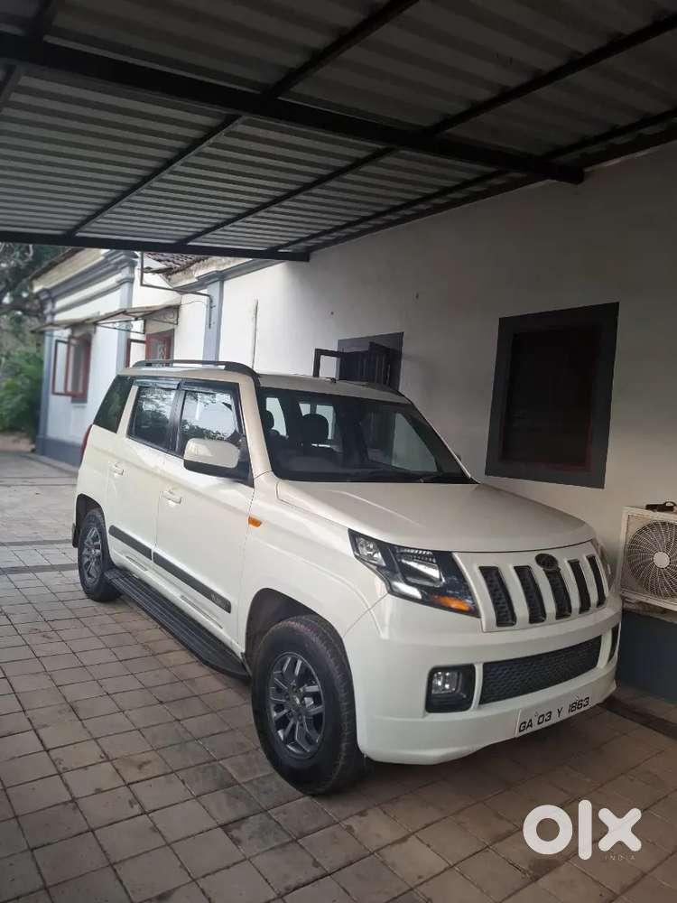 Suv 7 Seater 
Mahindra Tuv T10