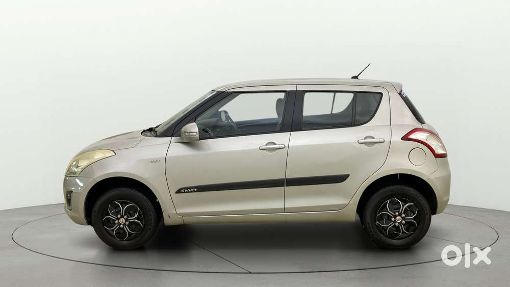 Maruti Suzuki Swift Vxi, 2015, Petrol
