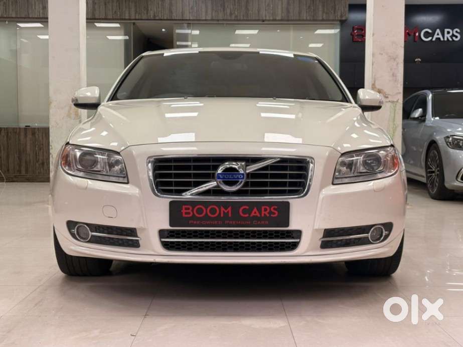 Volvo S 80 V8 Awd, 2010, Petrol