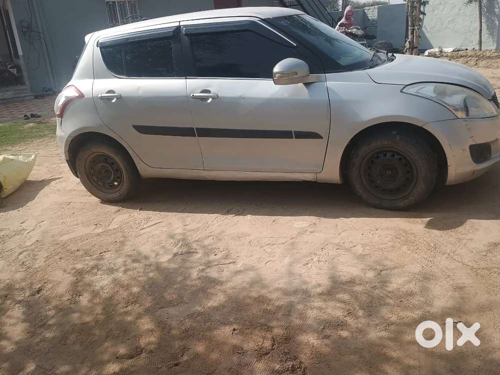Maruti Suzuki Swift Dzire 2012 Diesel Manual