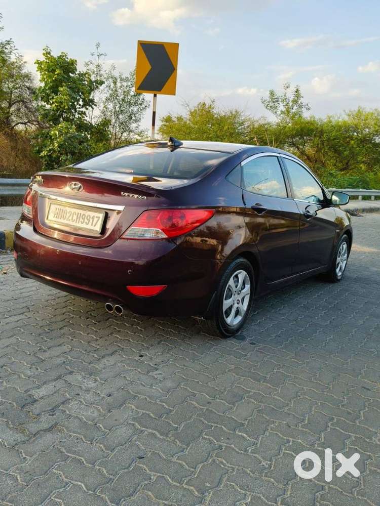 Hyundai Verna Vtvt 1.6 Sx, 2012, Petrol