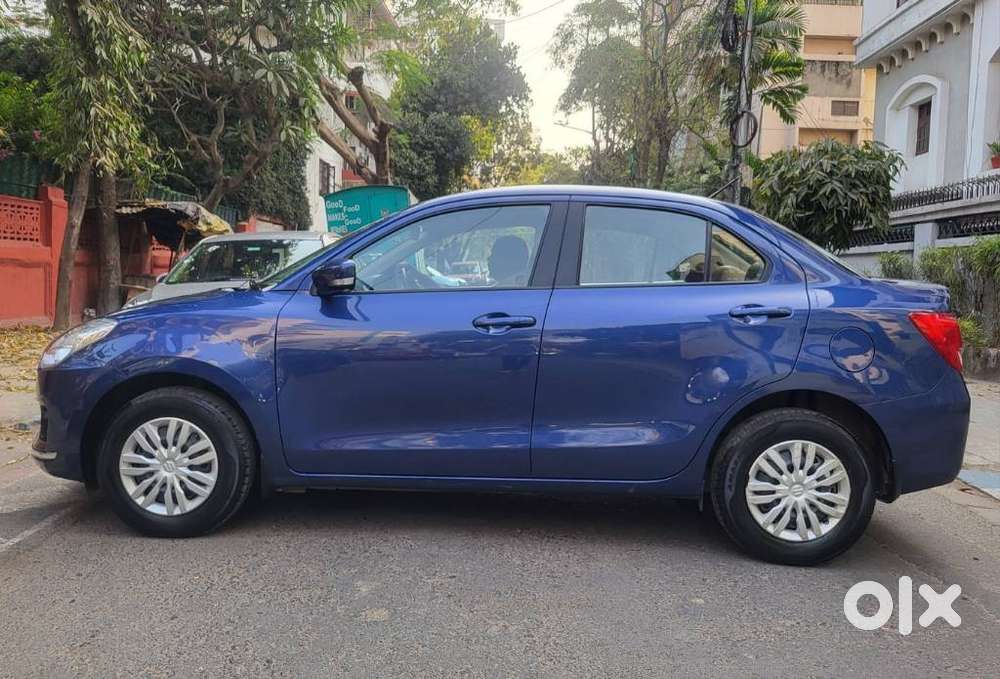 Maruti Suzuki Swift Dzire Vxi Optional, 2020, Petrol