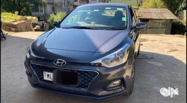Hyundai I20 Sportz 2020 Petrol Second