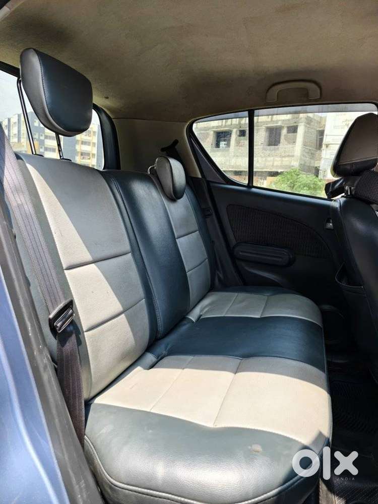 Maruti Suzuki Ritz Vxi, 2013, Petrol