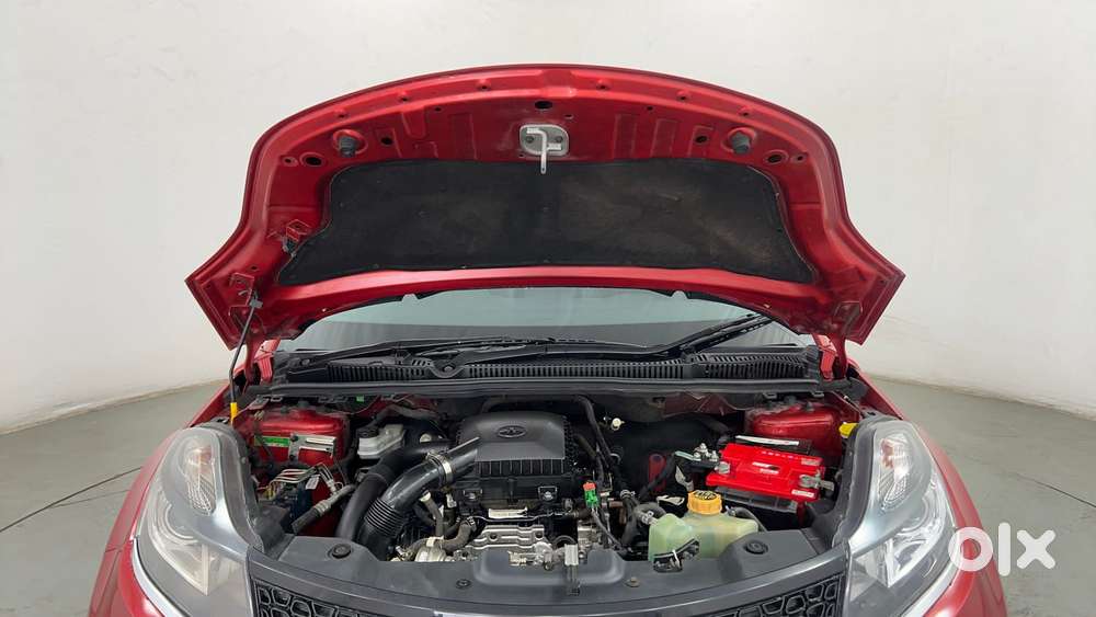 Tata Nexon 1.2 Revotron Xza Plus (l), 2018, Petrol