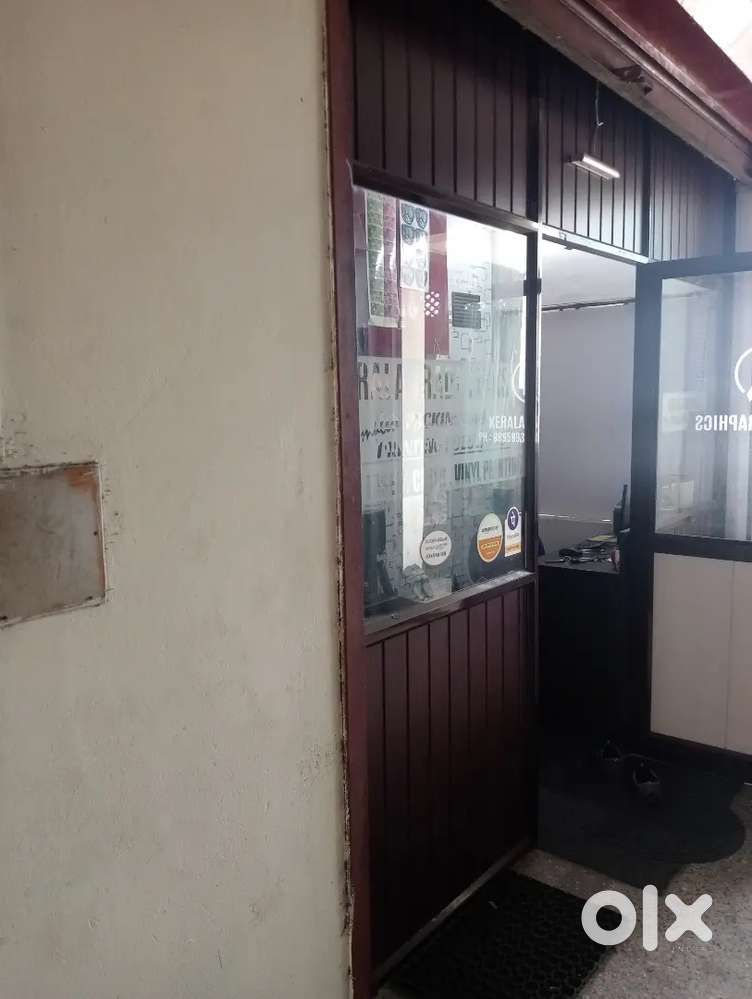 Office suitable For Rent Shops & Offices 1753932030