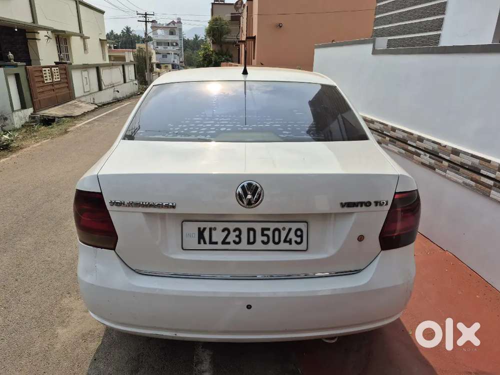 Volkswagen Vento 2011 Diesel 90000 Km Driven