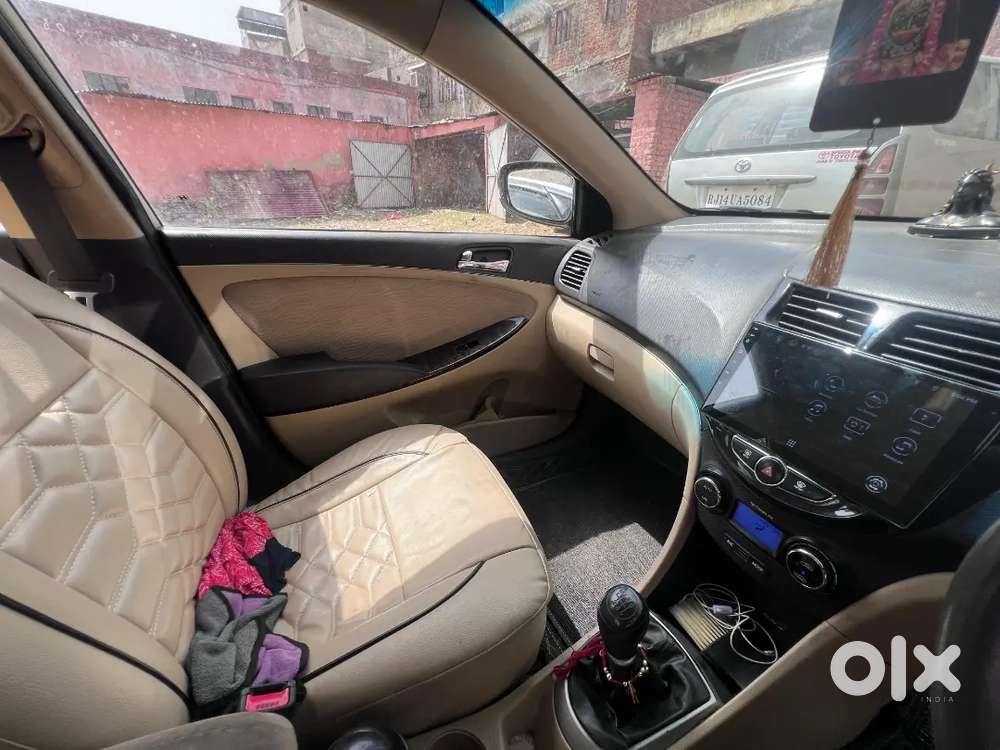 Hyundai Verna 2012 Best Interior Good Condition Interior