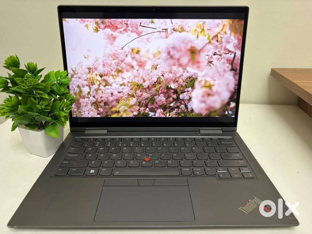 X1 Yoga Gen 6 11th Gen i7  32GB RAM  512GB SSD  360° Convertible
