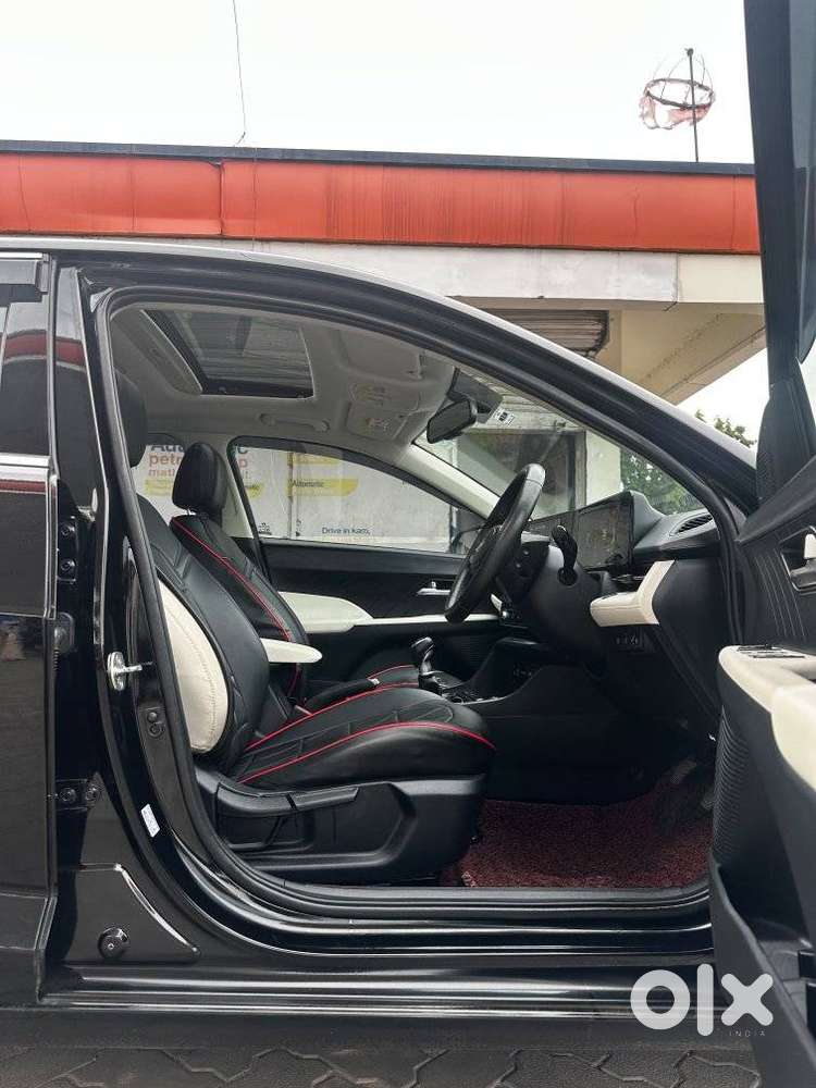 Hyundai Verna 1.5 Sx Petrol Mt, 2023, Petrol
