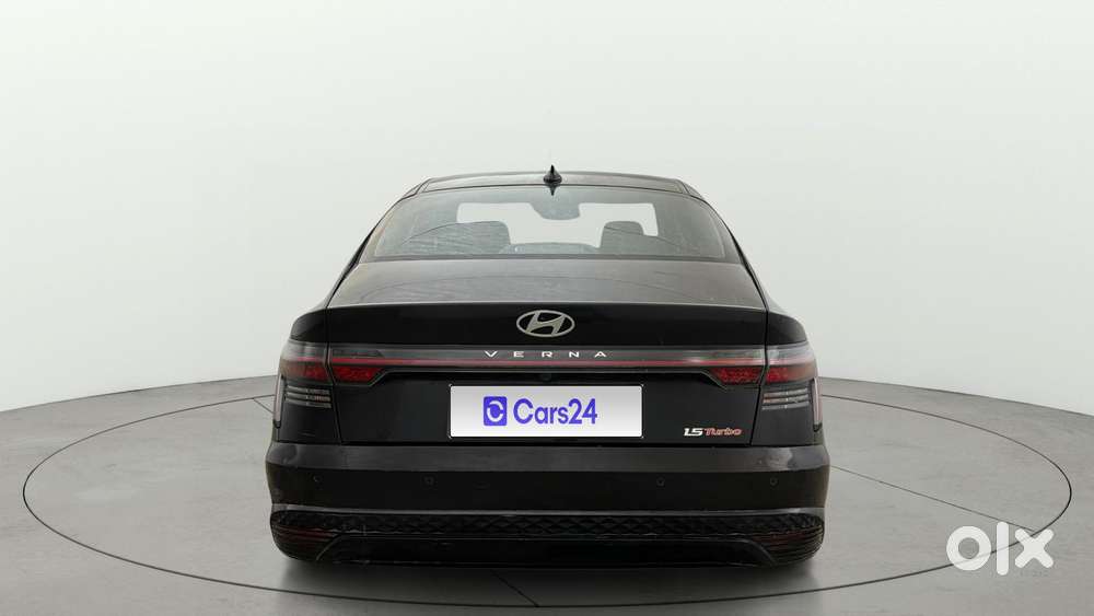 Hyundai Verna Sx (o) 1.5 Turbo Petrol Dct, 2023, Petrol