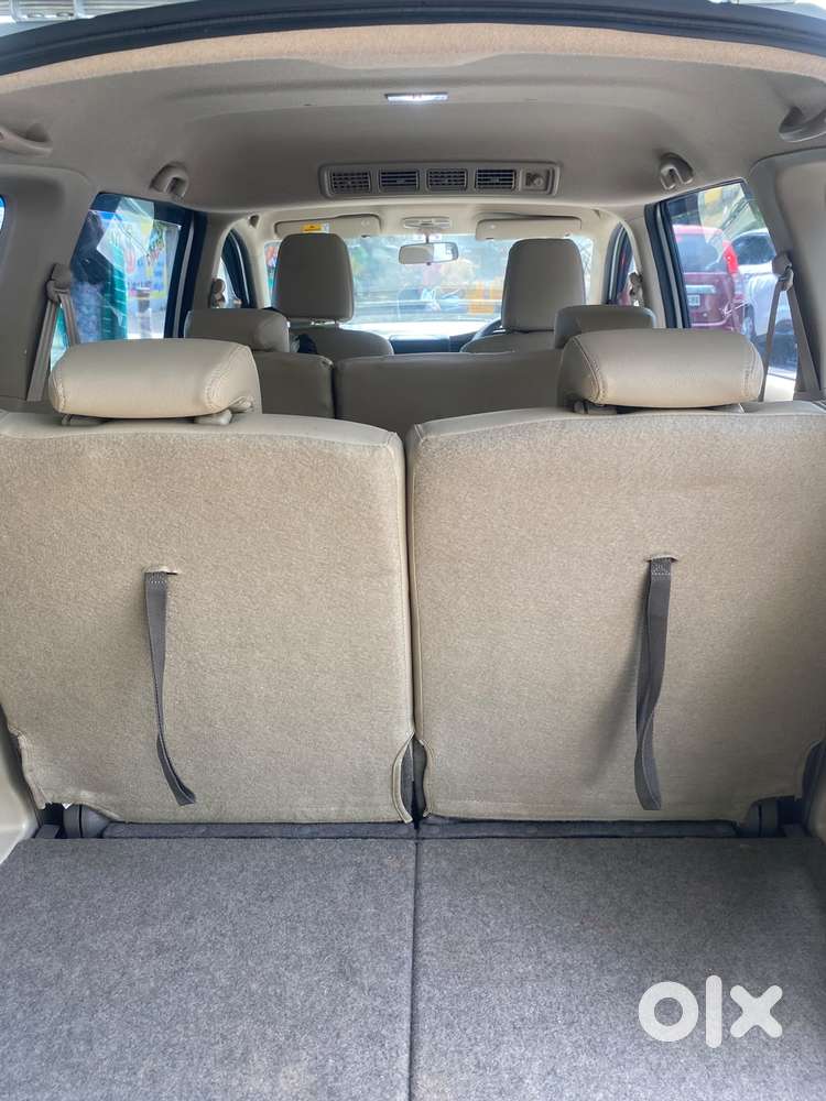 Maruti Suzuki Ertiga 1.5 Vxi, 2025, Petrol