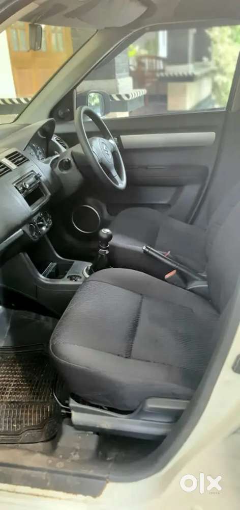 Maruti Suzuki Swift 2010