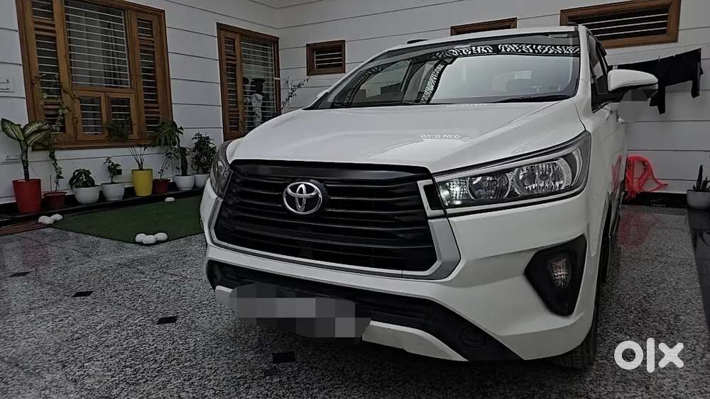 Toyota Innova Crysta 2022 Diesel Well Maintained